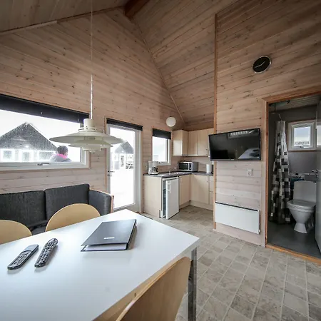 Thyboron Cottages Camping