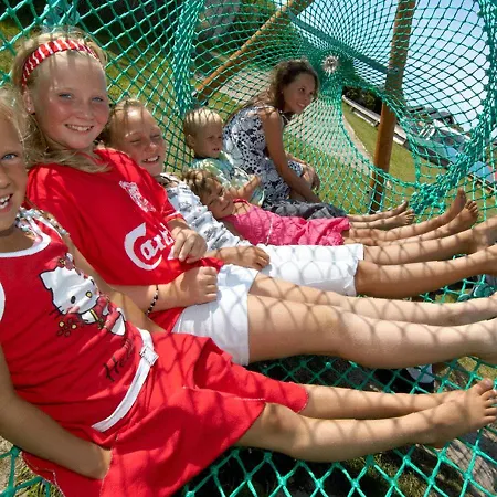 Thyboron Cottages Camping Thyborøn